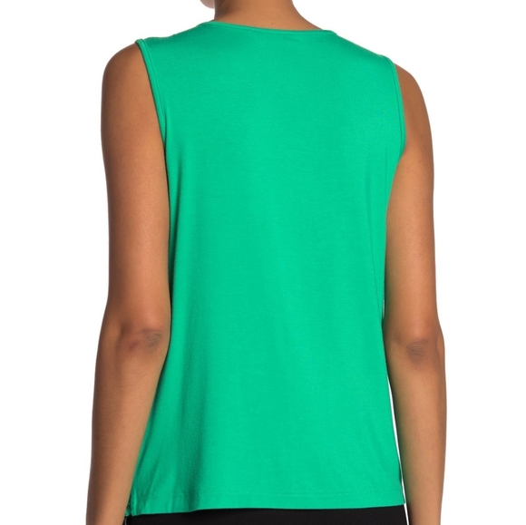 NWT: Lace Front Sleeveless Blouse - Picture 4 of 5